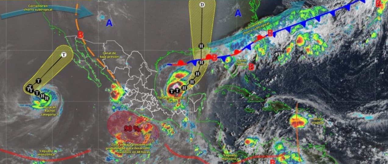 Imagen satelital infrarroja que muestra la tormenta tropical Isaías en el Golfo de México con sistemas de convección en tonos rojos y amarillos, y líneas azules indicando trayectorias de vientos sobre territorio mexicano.