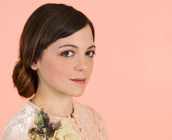 Lafourcade llega a los treinta hoy