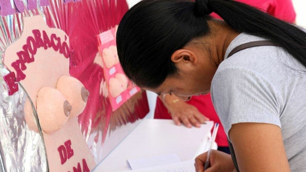 DIF Solidaridad invita a solicitar tu cita para mastografía