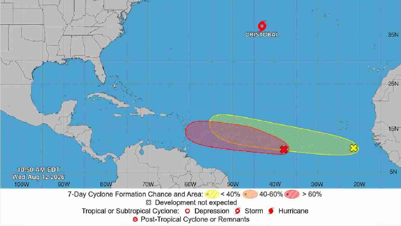Mapa meteorológico mostrando la tormenta tropical Cristóbal en el Atlántico con zonas de probabilidad de formación ciclónica de 7 días.