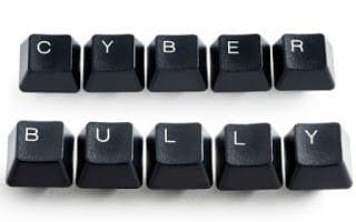 Pregunta: ¿Qué es el Bullying cibernético?
