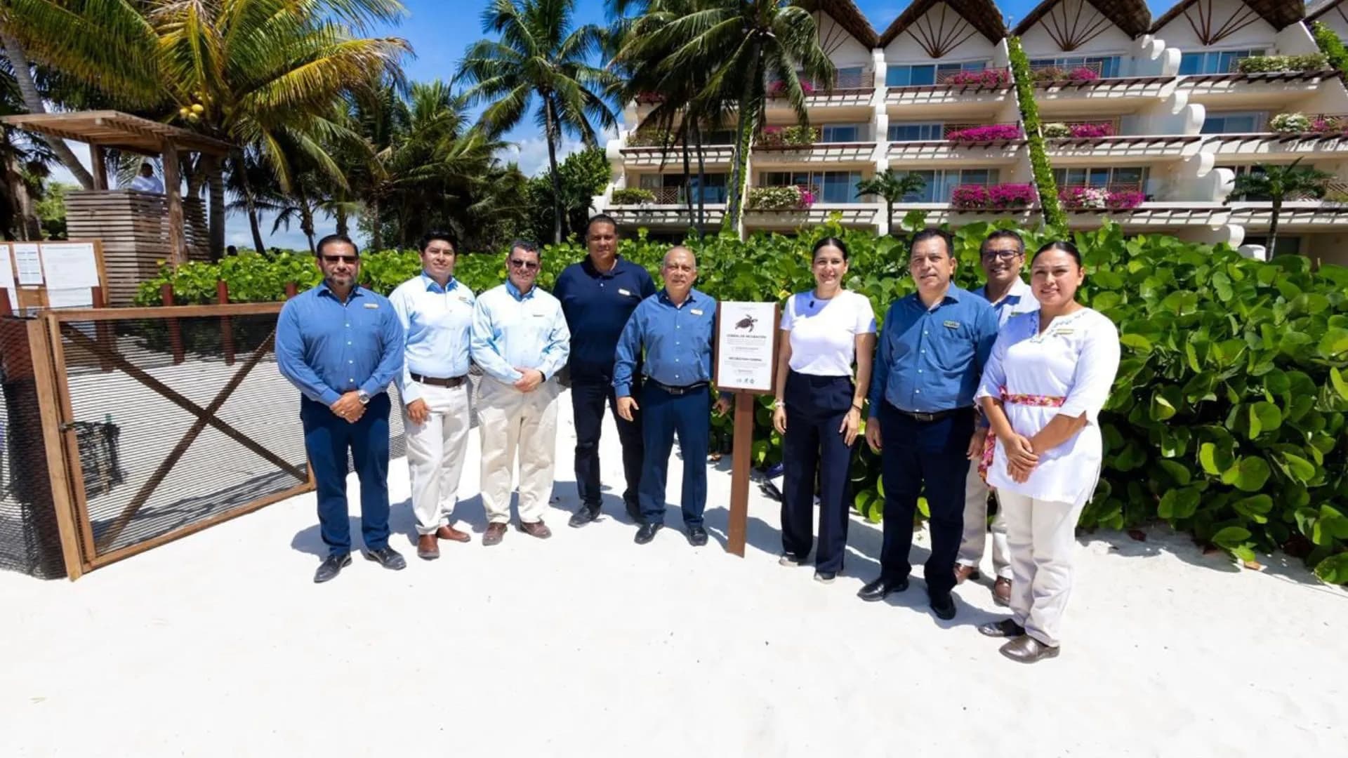 Estefanía Mercado refuerza la protección de tortugas marinas en Playa del Carmen