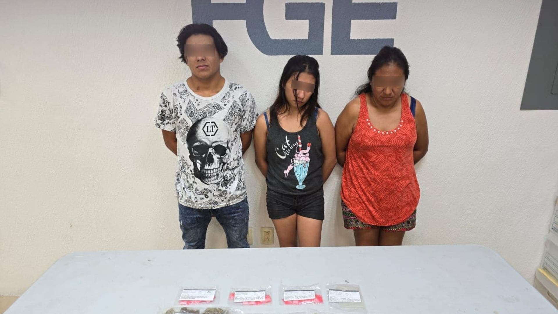 Fiscalía de Quintana Roo captura en flagrancia a nueve personas por narcomenudeo en Solidaridad