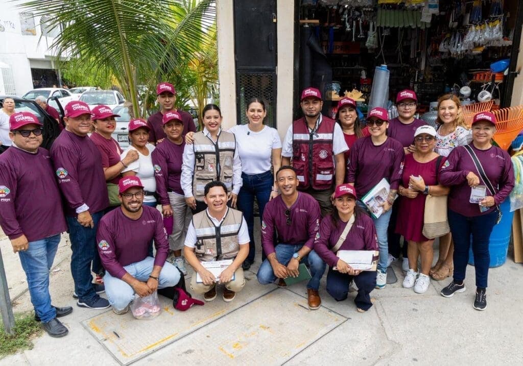 Estefanía Mercado acerca apoyos y capacitación a negocios de Playa del Carmen