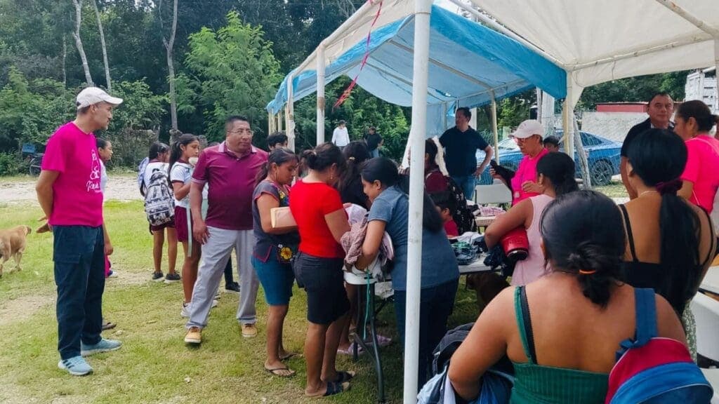 Gobierno de Estefanía Mercado acerca bienestar y servicios gratuitos a comunidades indígenas