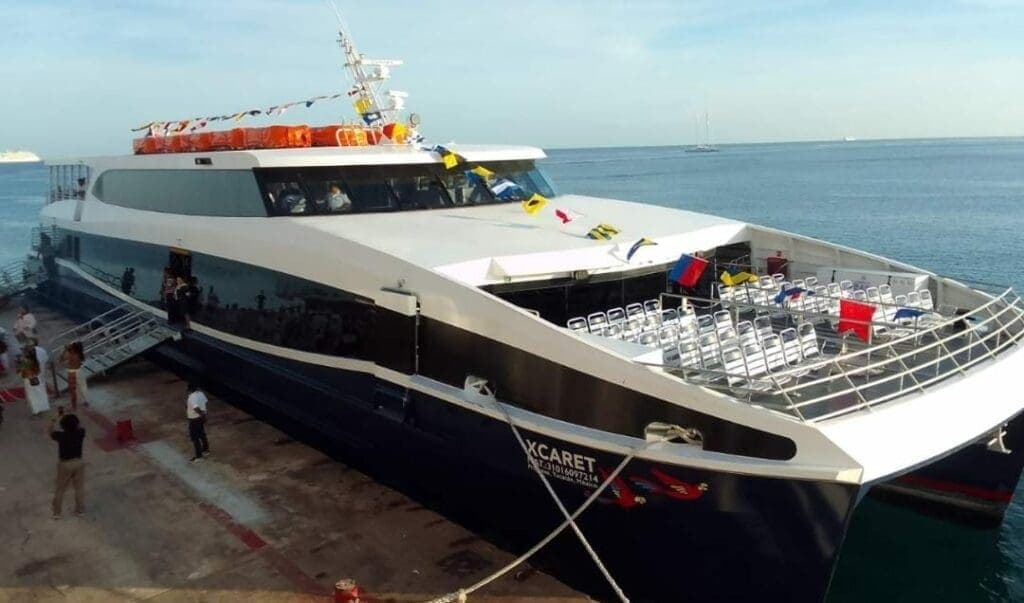 Inicia operaciones la ruta de Cozumel a Playa del Carmen de la naviera Xcaret Xailing
