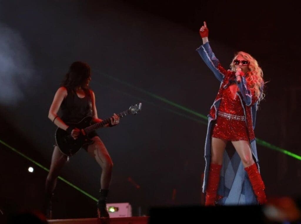 Paulina Rubio en concierto público