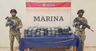 Aseguran 159 kilos de droga dentro de una embarcación volcada en Puerto Aventuras