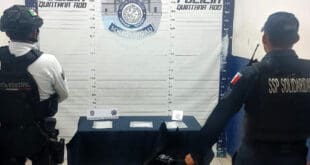 Clausuran bar en Playa del Carmen, al hallar policías droga 