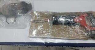 Detienen a taxista y a cómplice por robo de autopartes en Playa del Carmen