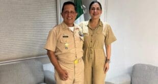 Estefanía Mercado fortalece coordinación con la Marina para garantizar la seguridad y reforzar la limpieza del sargazo en Playa del Carmen