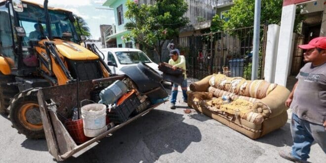Estefanía Mercado recolecta casi 80 mil toneladas de residuos en Playa del Carmen