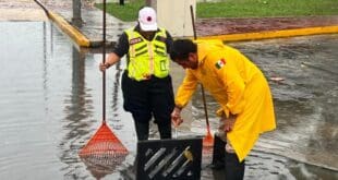 Gobierno de Estefanía Mercado despliega brigadas de apoyo ante las intensas lluvias en Playa del Carmen