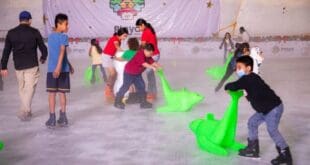Gobierno de Playa del Carmen abre la pista de hielo de acceso libre más grande de Quintana Roo para el disfrute de las familias