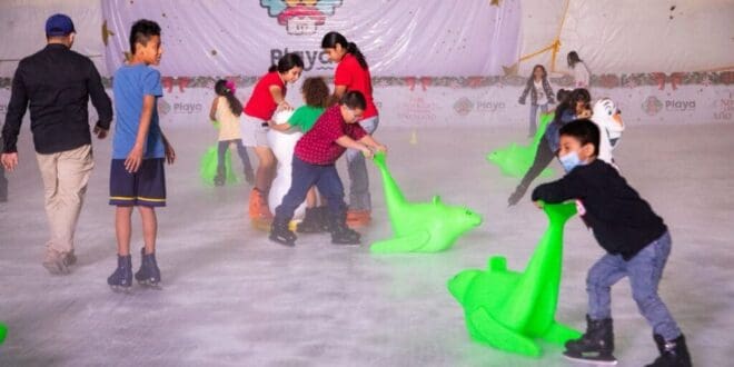 Gobierno de Playa del Carmen abre la pista de hielo de acceso libre más grande de Quintana Roo para el disfrute de las familias