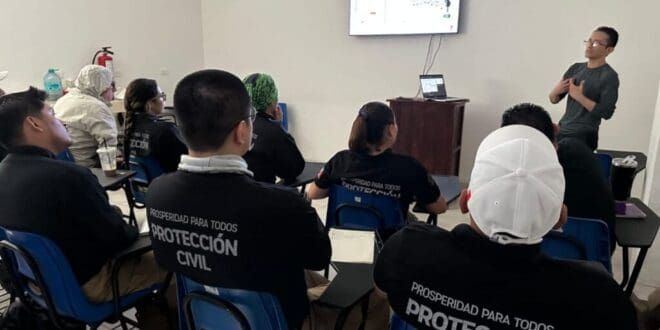 Impulsa gobierno de Estefanía Mercado la profesionalización de paramédicos en materia de atención de emergencias obstétricas