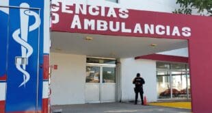 Muere niño siete días después de casi ahogarse en una piscina, en Playa del Carmen
