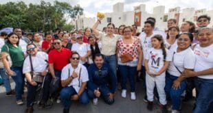 Playa del Carmen, primer municipio del país donde la presidenta Claudia Sheinbaum entrega viviendas del bienestar
