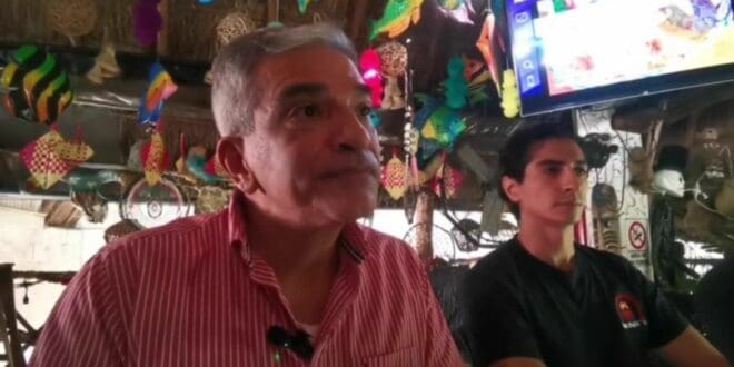 Restaurantes de Playa del Carmen se alistan para la entrada en vigor de la prohibición de fumar