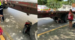 Se salvan motociclista y acompañante de ser arrollados por un tráiler en la avenida 115 de Playa del Carmen