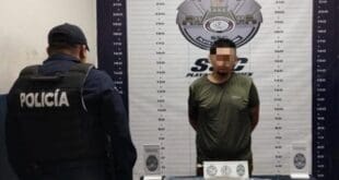 Sujeto es detenido con diversas bolsitas de marihuana en el fraccionamiento Villas del Sol de Playa del Carmen